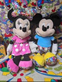 Mickey and Minnie Mouse Plush Set