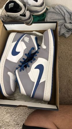 Air Jordan 1 mid