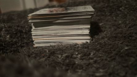 100 greatly value football cards included with Score, Panini, and Prestige