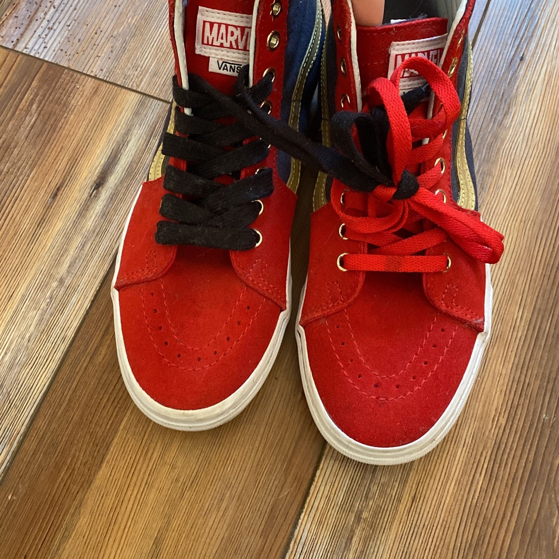 6.5 Men's Shoes Marvel Collection
