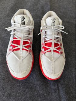 Nike Kyrie Flytrap Men's Size 12 Shoes