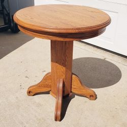 Vintage Wood Side Table 