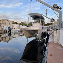 Sea Chaser Cat 23’ 