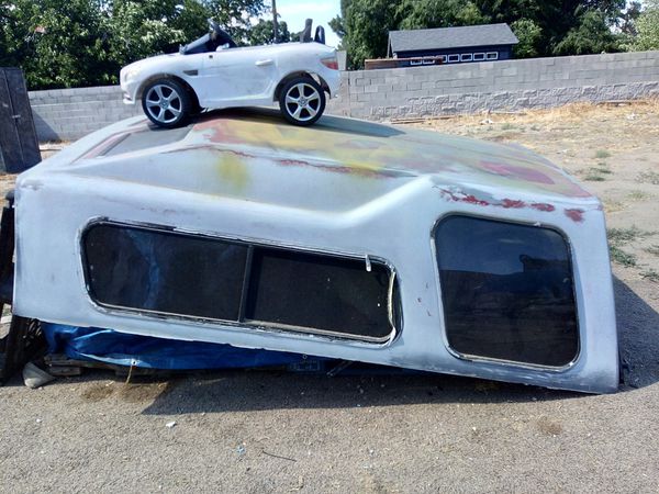 Dodge ram camper shell 8 foot bed for Sale in Fresno, CA - OfferUp