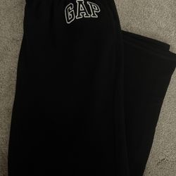 Women’s Flare GAP Sweats
