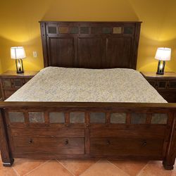 Beautiful Master Bedroom Set with Mattress 
