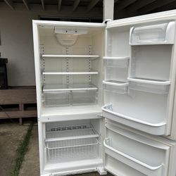 Kenmore Refrigerator 