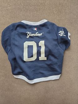 Dog Yankee shirt