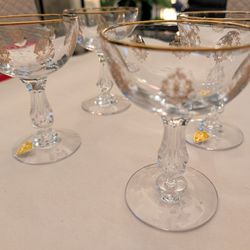 Set of 4 Vintage Tiffin Crystal and Gold Cordial Glasses