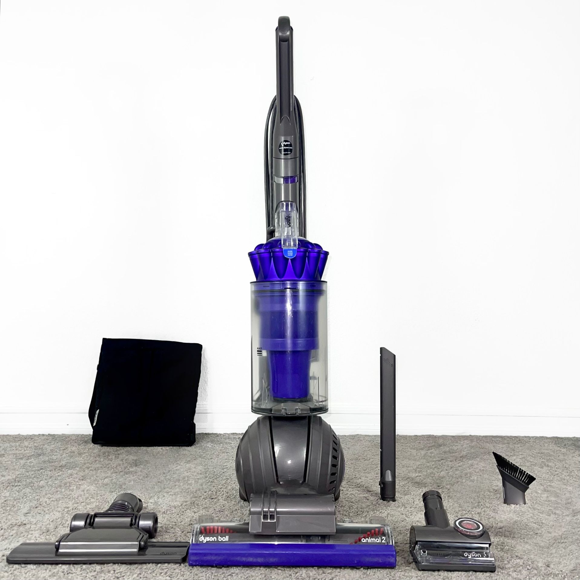 Dyson Ball Animal 2 Vacuum Cleaner w/ attachments - Aspiradora
