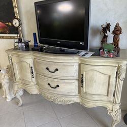 Great Cabinet/Entertainment Center