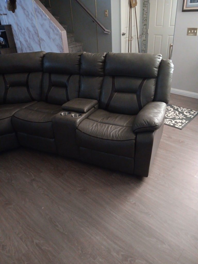 5 Seater Gret Leather Recliner Sofa