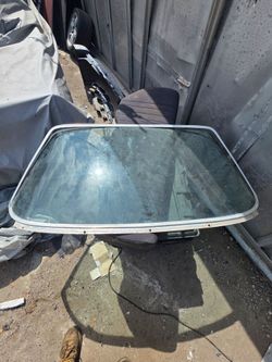 Mustang foxbody coupe rear glass with defrost and trim