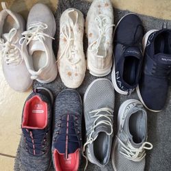 Women Tennie Shoes 9