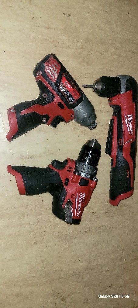 Milwaukee Hammer Drill Set