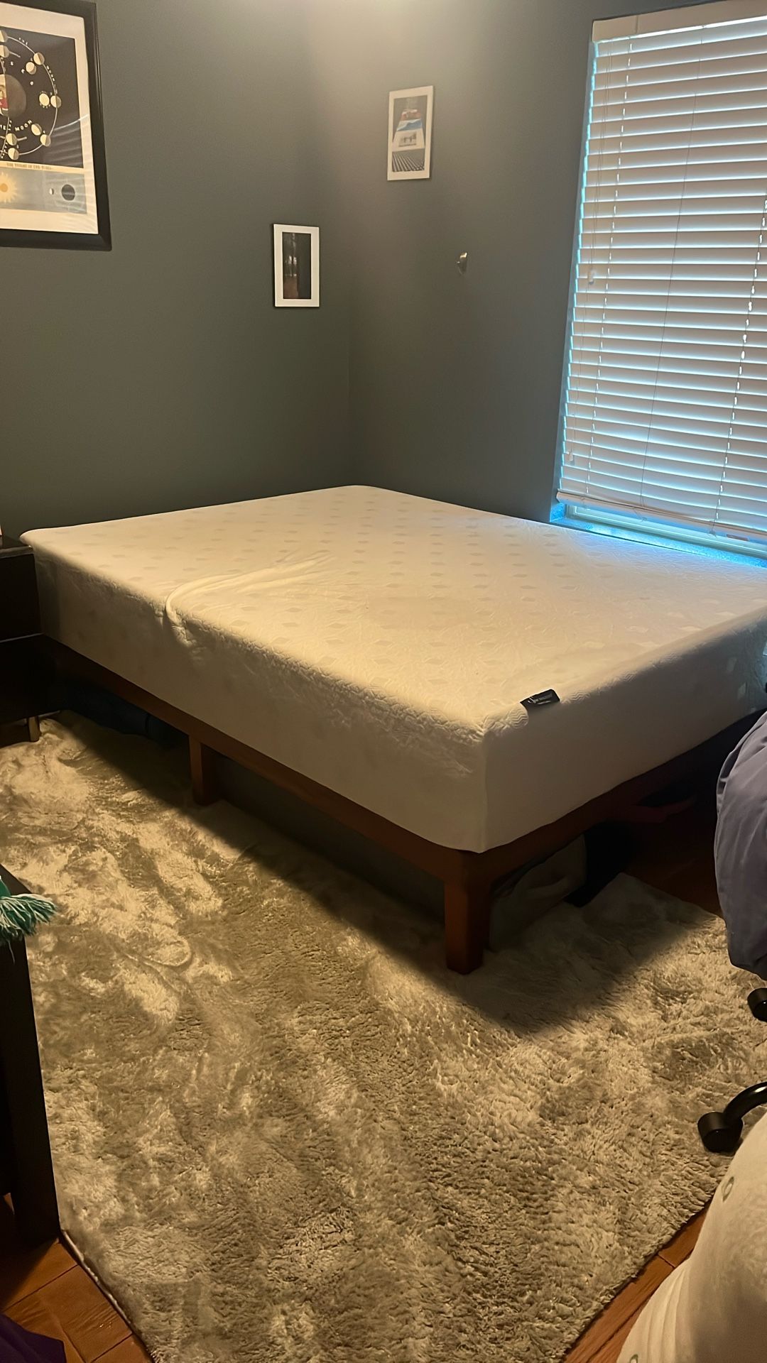 Queen Size Mattress And Bed Frame