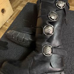 LEATHER  PUNK ROCK MOSH BOOT