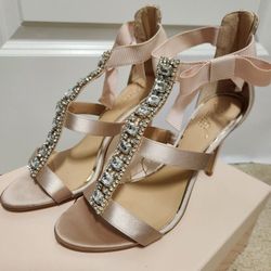 Beautiful pink champagne, crystal high heel shoes 8 size