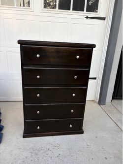 Brown dresser