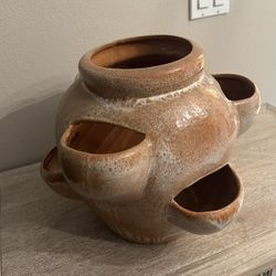 New Flower Pots Made Out Of Ceramic Perfect Gift 
