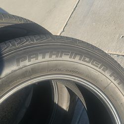 Tires PATHFINDER HIT