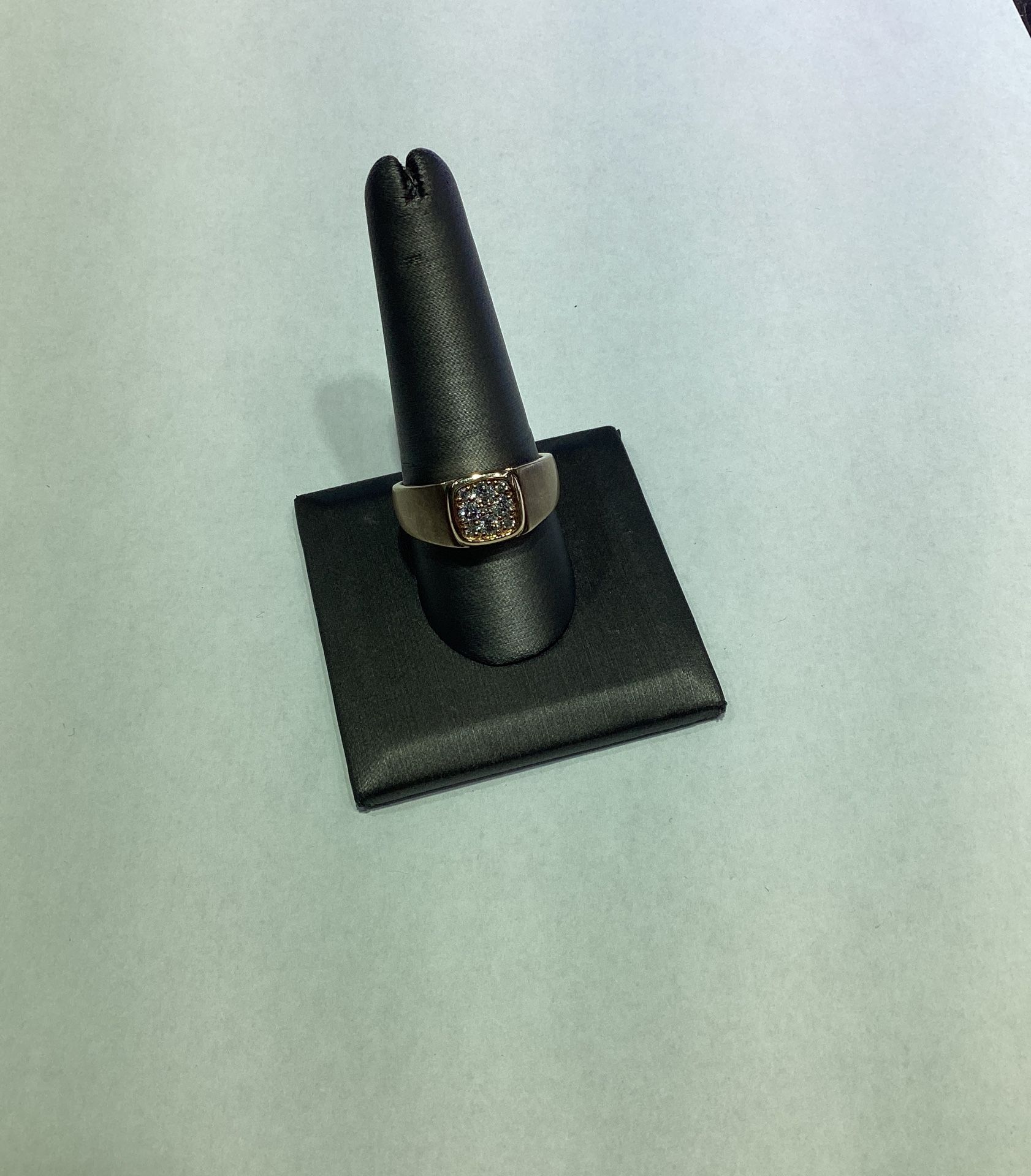 Mens 10kt Ring