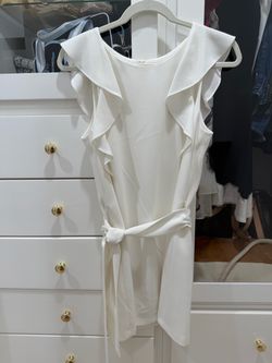 Elizabeth and James sized two white dress Elizabeth and James size 2 white dress
