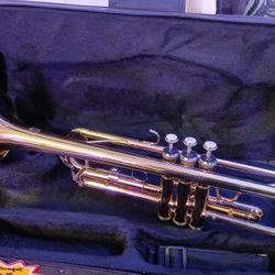 Glory Student Trumpet With Case 