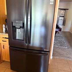 LG refrigerator