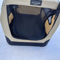 Petnation Port A Crate Indoor and Outdoor Home for Pets 24 Inch for Sale in Queen Creek AZ OfferUp