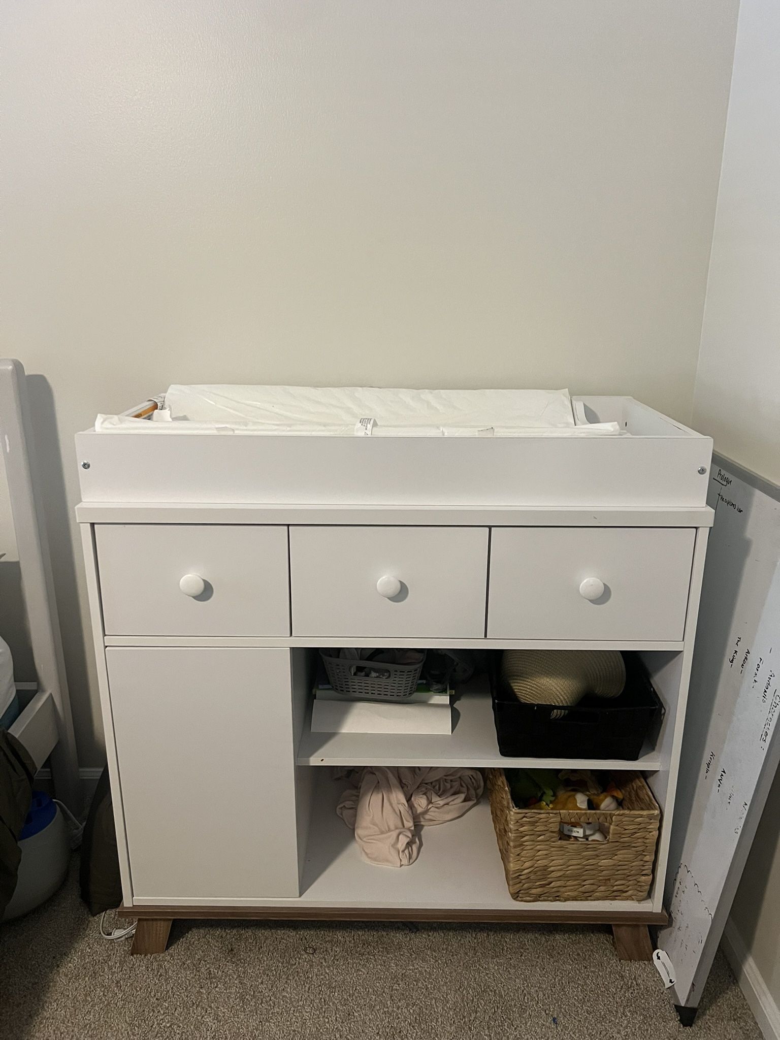 Baby Changing Table & Pad