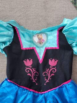 Anna costume