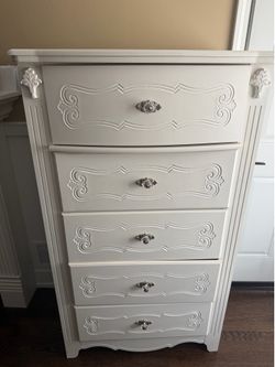 Ashely furniture dresser