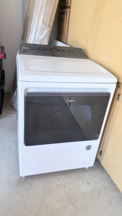 Whirlpool Gas Dryer – Excellent Working Condition! ✨
