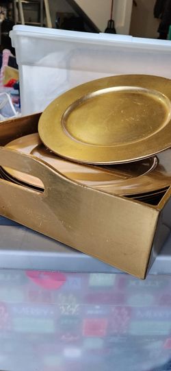 Gold Color Chargers With Storage Box