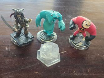 Disney Infinity Characters Captain Jack Sparrow, Sulley, Mr. Incredible and the Playset Crystal