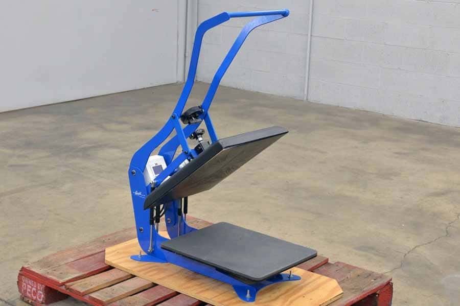 DK20 heat press - TWO available