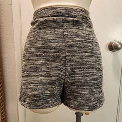 Forever 21 Women’s Grey Marled Knit Shorts – Size Medium, High-Waisted