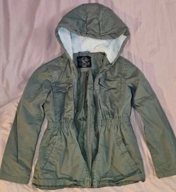 Kids Green Jacket (Girls) with Sherpa Hood Size Medium