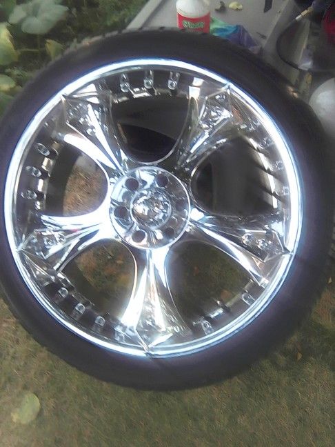 24 In Rims Brand New Devino's With New Kumoh Tires, For Sale