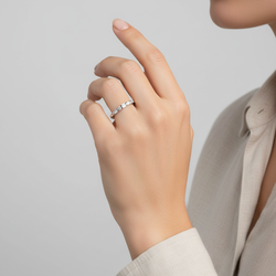 14K White Gold Diamond Womens Ring - 0.45ct