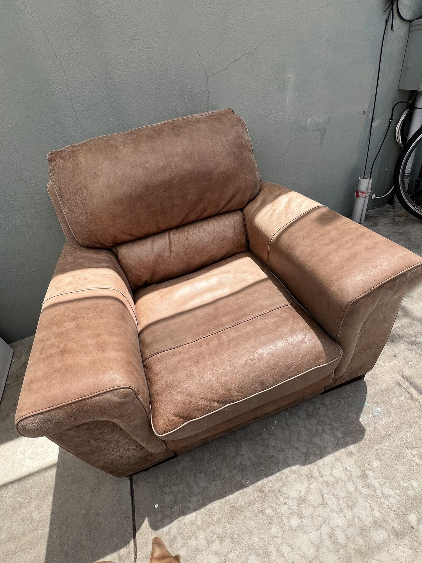 Cigar chair