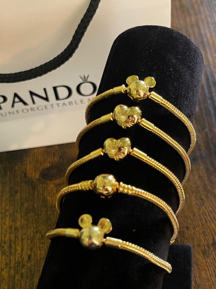 Charms, Bracelet, Pandora, Necklaces. Beautiful Jewelry 🩷✅💖🥰