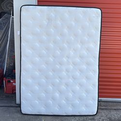 Full size matress