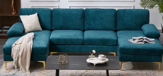 Symmetrical sectional couch