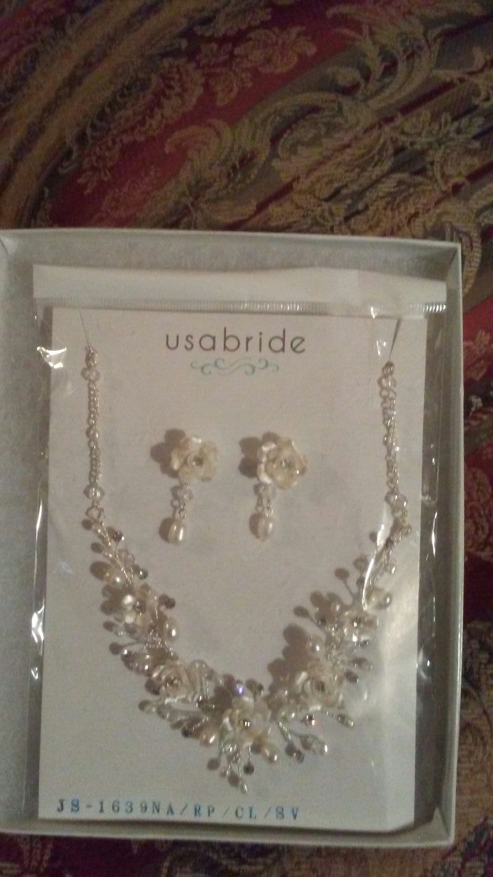 USA Bride necklace and earrings wedding set