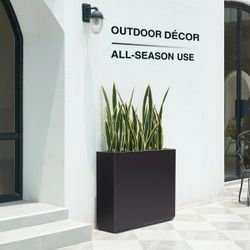 Torment planter box