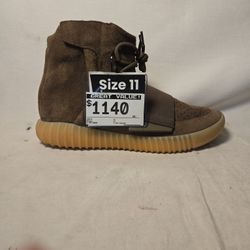 Yeezy Boost 750 (Tan)