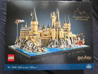 LEGO Harry Potter Hogwarts Castle and Grounds (76419)