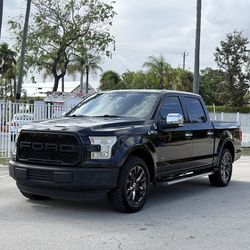 2015 Ford F150 LARIAT